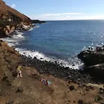 Sunny Terrace, Fast Wifi Relax & Remote Work Quiet Area * Arona (Tenerife)